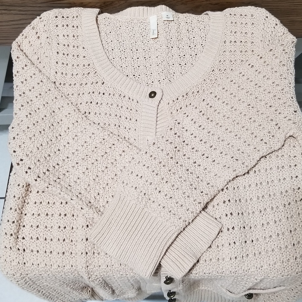 Frenchi 3/4" sleeve tan sweater